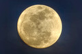Moon HDR_8558_9_60_1_2_3_4_3_18_11